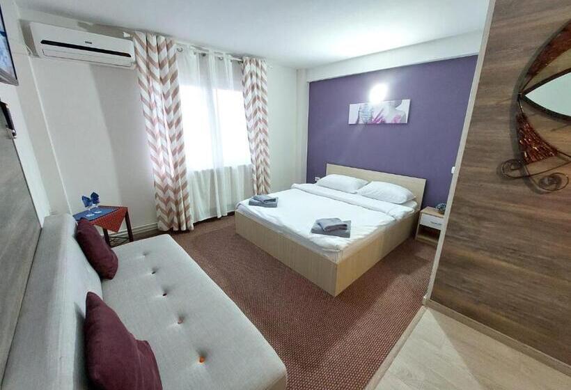Номер Deluxe, Pensiunea Boema Ploiesti