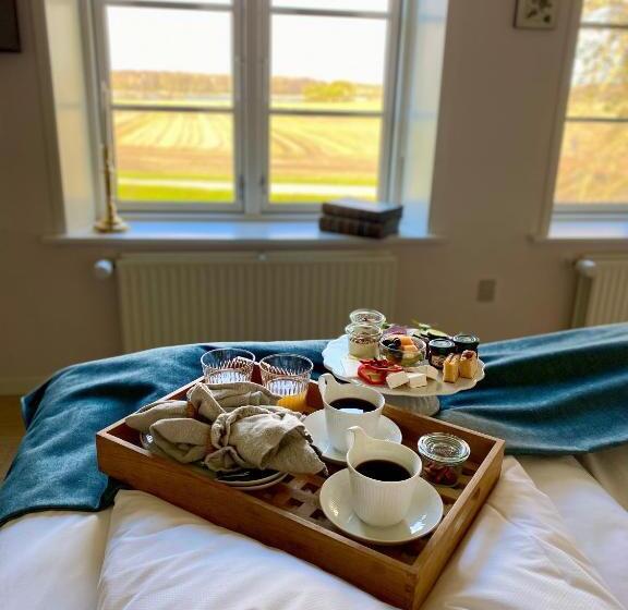 غرفة قياسية, Rønhave