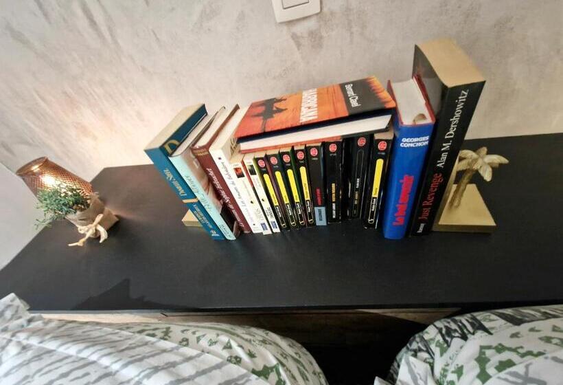 스탠다드 룸, Le Twenty