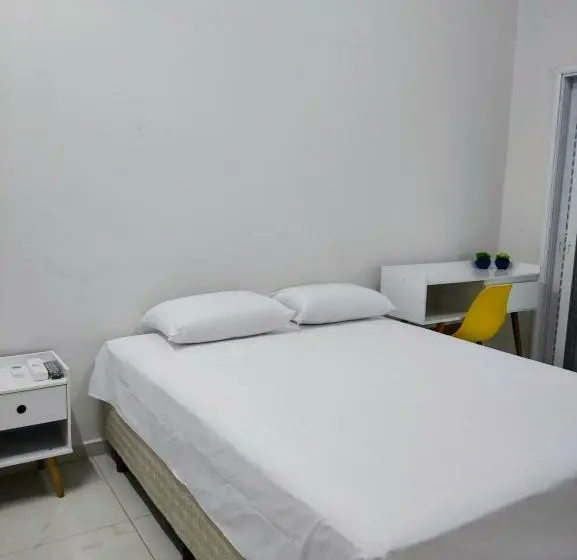 デラックスルーム, Francis Hotel Mar