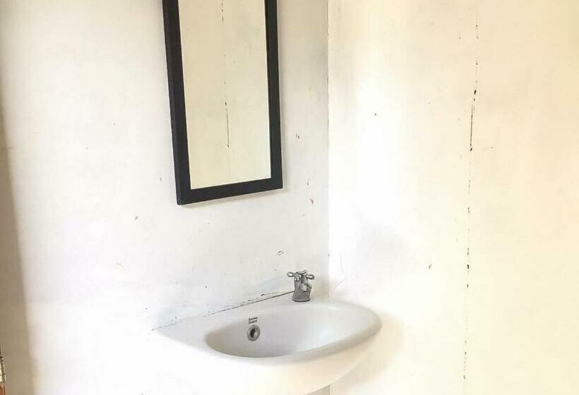 套房, Olala Bungalows And Restaurant Mitra Reddoorz