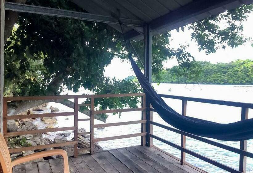 Люкс, Olala Bungalows And Restaurant Mitra Reddoorz