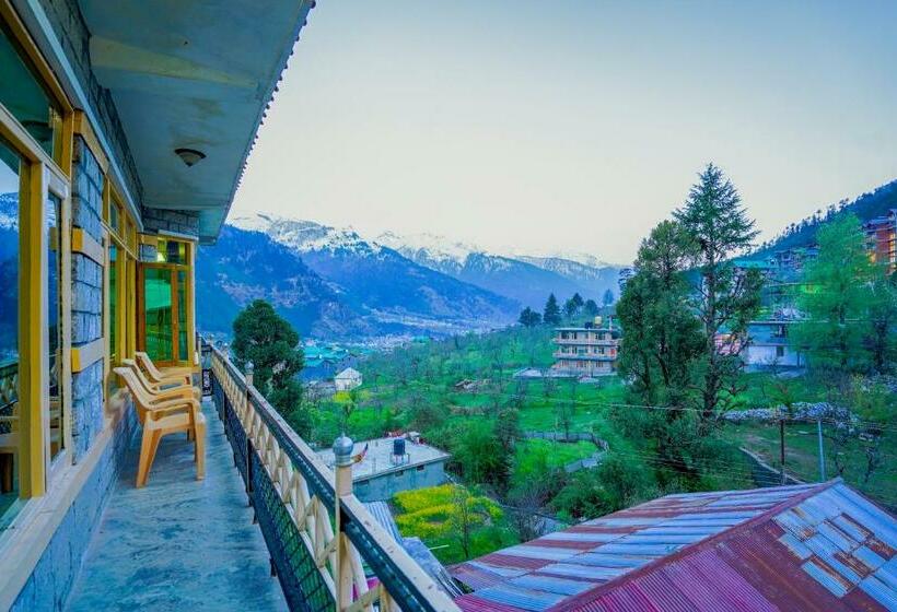 스탠다드 룸 킹사이즈 침대, Ram Cottage, Manali