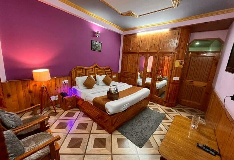 חדר סטנדרט עם מיטת קינג, Ram Cottage, Manali