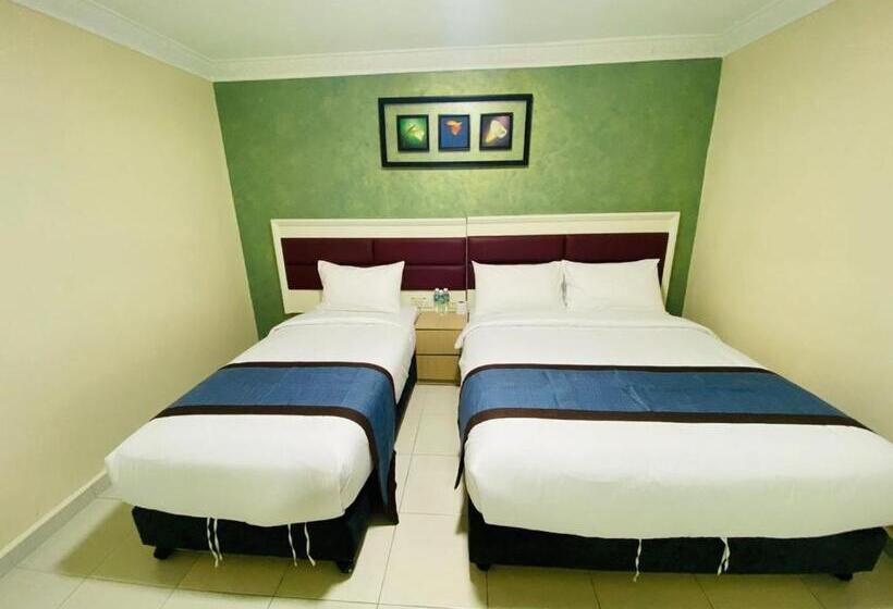 Номер Стандарт Трехместный, Surya Boutique Hotel Klang