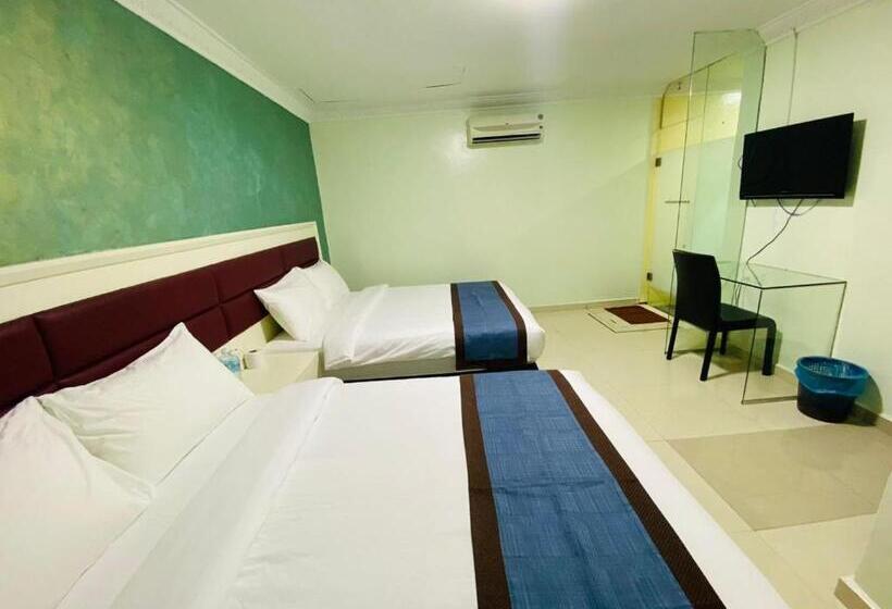 Четырехместный Номер Стандарт, Surya Boutique Hotel Klang