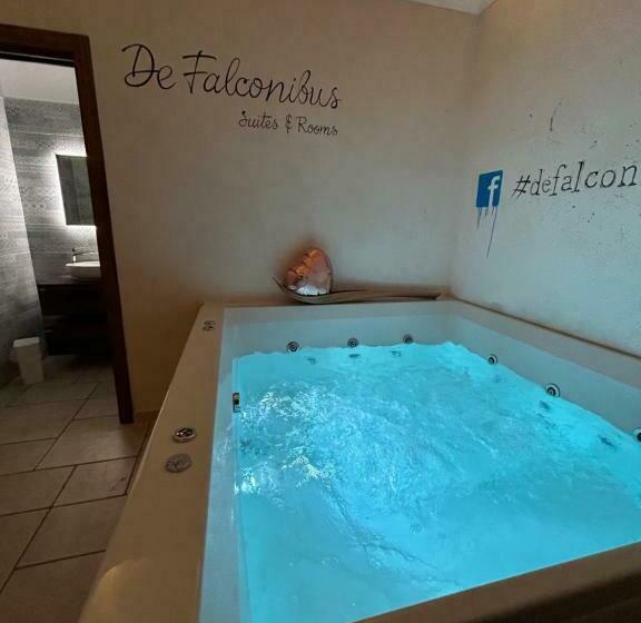 غرفة قياسية مزوَّدة بجاكوزي, Suite Il Vico