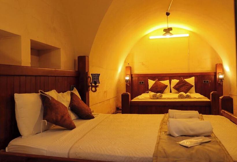 اتاق خانوادگی, Müzepotamia Butik