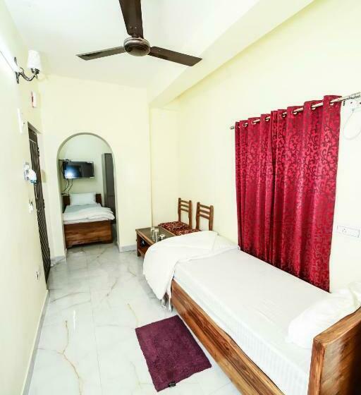 Standard-huone, Rishika Banquet And Guest House