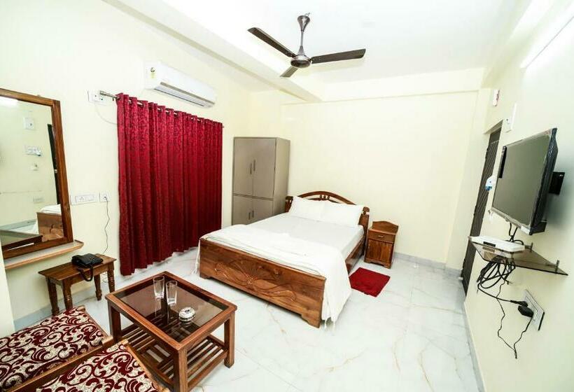 Deluxe-huone, Rishika Banquet And Guest House
