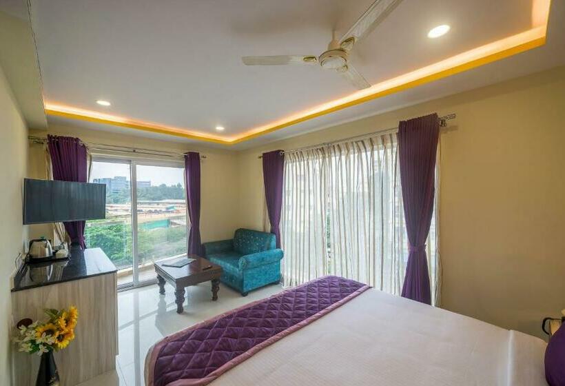 스탠다드 룸 킹사이즈 침대, Zenith Hotels Hebbal Bangalore