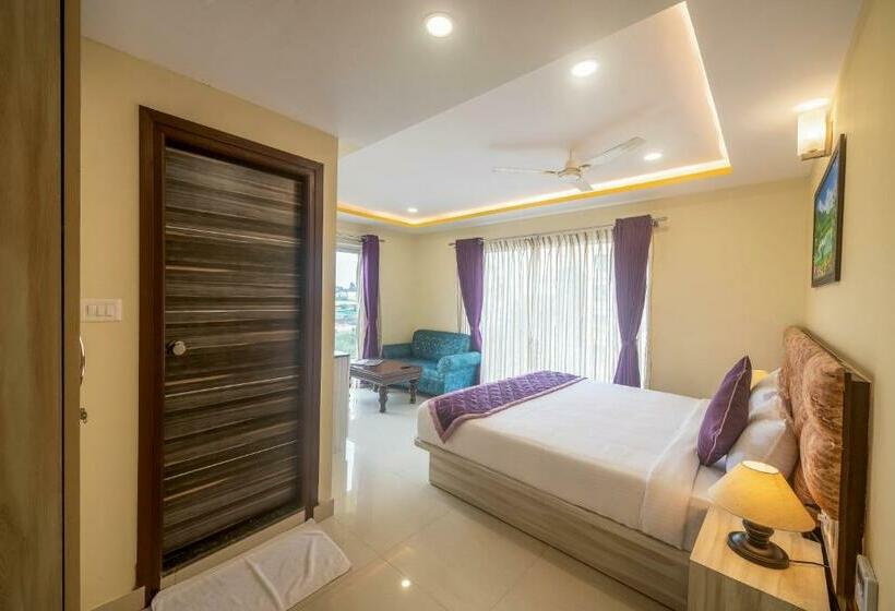 스탠다드 룸 킹사이즈 침대, Zenith Hotels Hebbal Bangalore