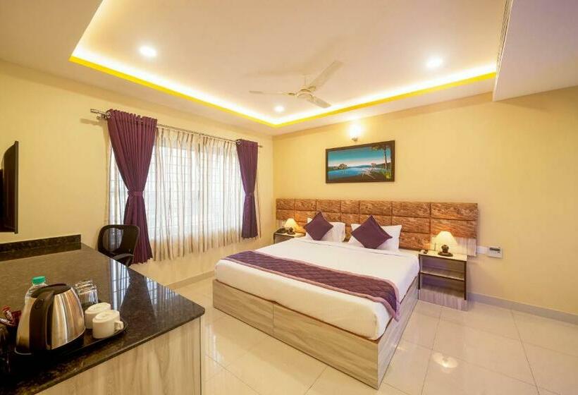 스탠다드 룸 킹사이즈 침대, Zenith Hotels Hebbal Bangalore