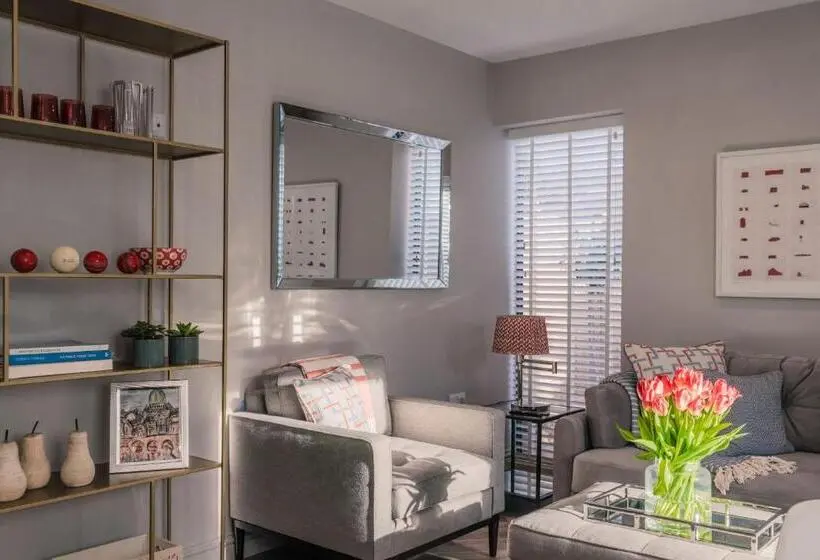 ２ベッドルームアパートメント, The Seaview, East Preston