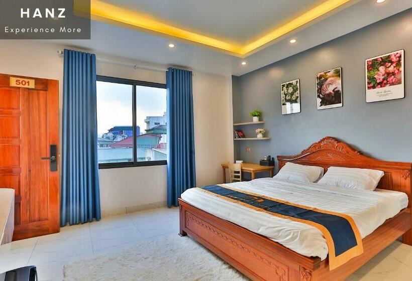 اتاق سوپریور, Hanz Light House Condo