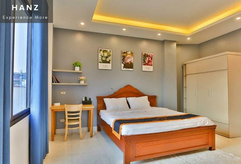 اتاق سوپریور, Hanz Light House Condo