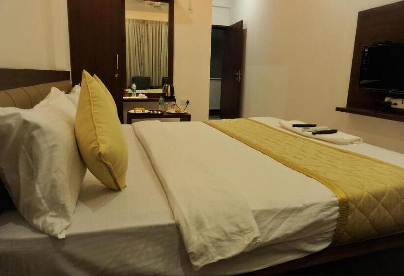Номер Deluxe, Gateway Inn