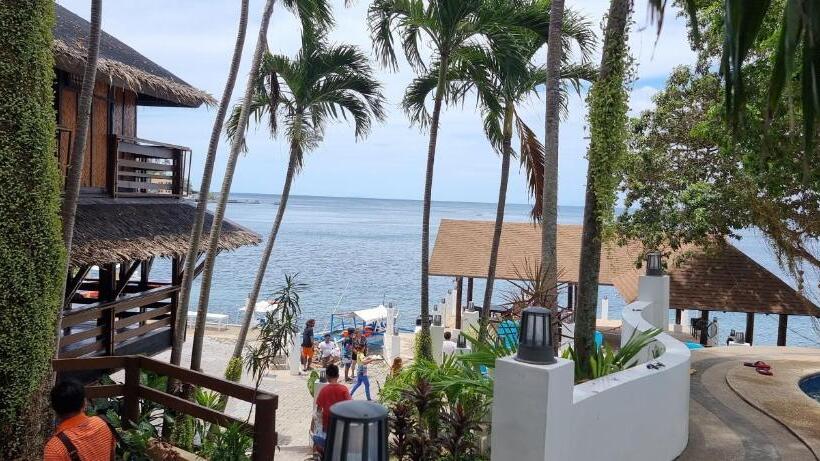 חדר סטנדרט לשלושה, Aquaventure Reef Club