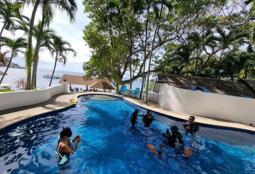 חדר משפחתי, Aquaventure Reef Club