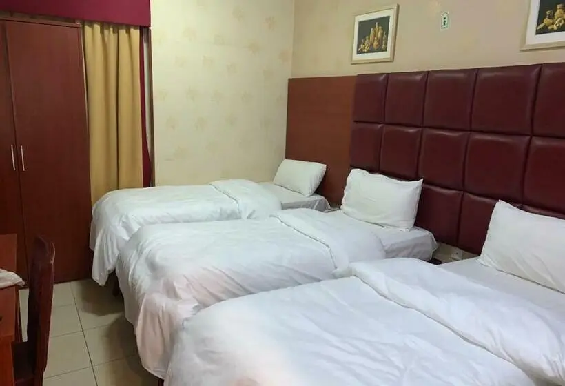 エコノミー4人部屋, فندق الأحباب الكبرى الفندقية ٢
