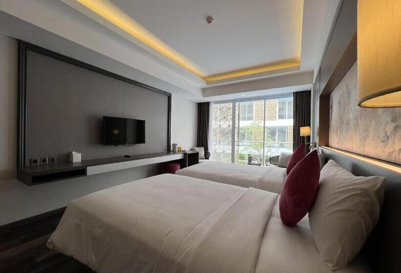 풀장 전망 디럭스 룸, Arshika Bali Sunset Road