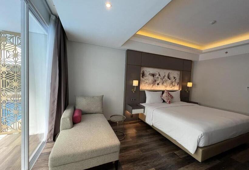 풀장 전망 디럭스 룸, Arshika Bali Sunset Road