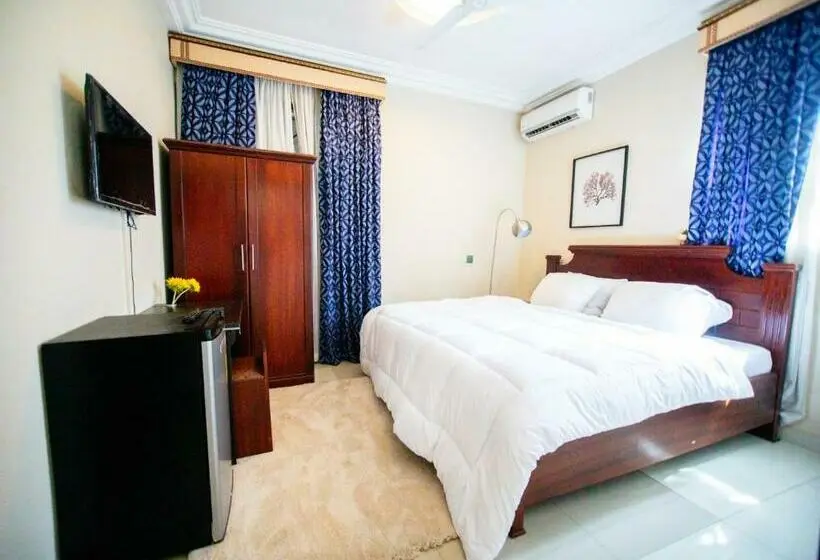 اتاق استاندارد, Aduk Guest House Airport City Accra