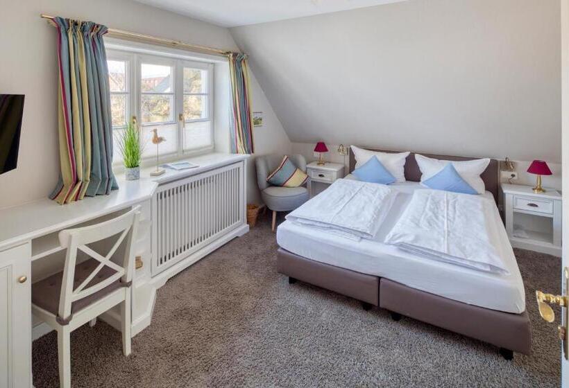 Standardrum, Fitschen Am Dorfteich