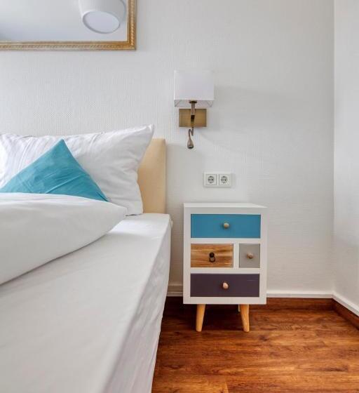 Juniorsvit, Fitschen Am Dorfteich