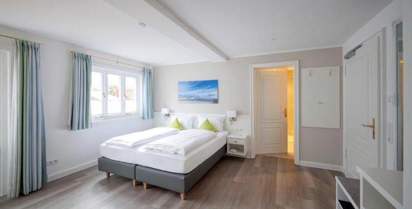 Juniorsvit, Fitschen Am Dorfteich