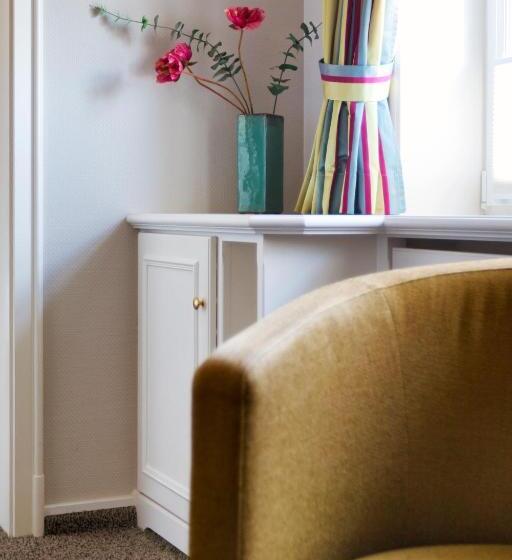 Svit, Fitschen Am Dorfteich