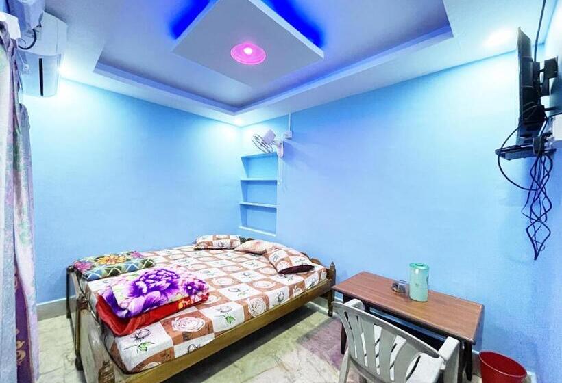 Номер Deluxe, Radha Krishna Holiday Home