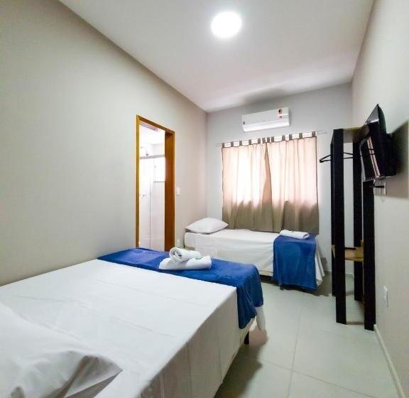 غرفة قياسية ثلاثية, Consagrado