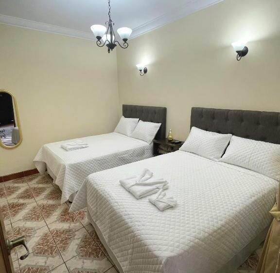 Номер Стандарт, Real Marquez