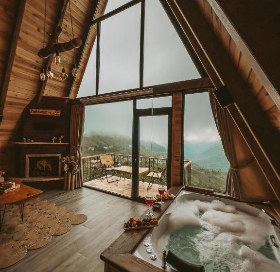 스탠다드 방갈로, Paradise House Bungalov