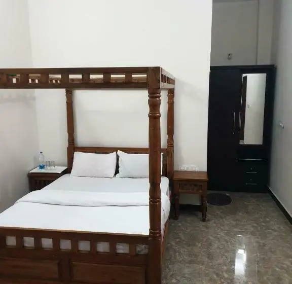 デラックスルーム, Orange Valley Plantation Holiday Coorg