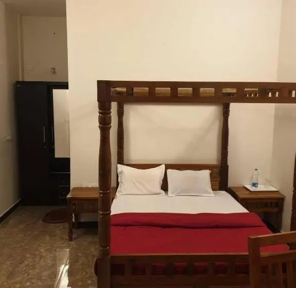 デラックススイート, Orange Valley Plantation Holiday Coorg