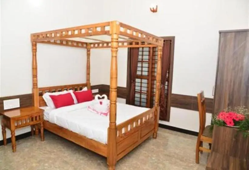 デラックススイート, Orange Valley Plantation Holiday Coorg