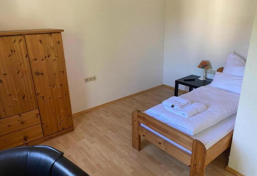 Quarto Economy Individual, Gasthaus Lamm