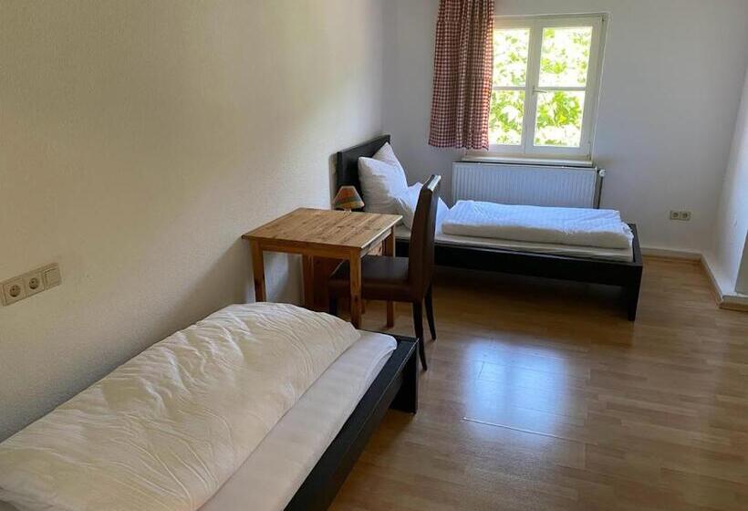 Economy-huone, Gasthaus Lamm