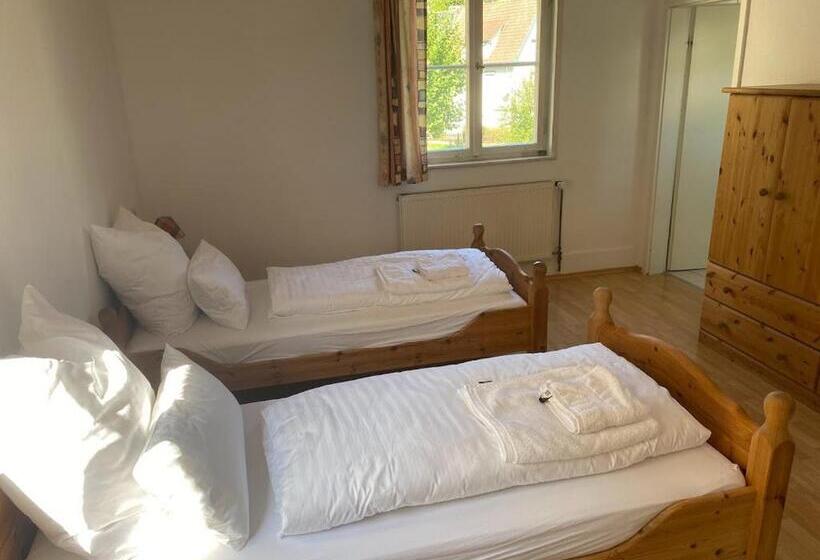 이코노미 룸, Gasthaus Lamm