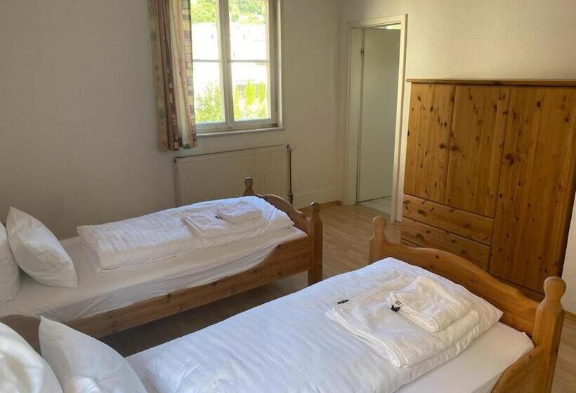 Quarto Economy, Gasthaus Lamm