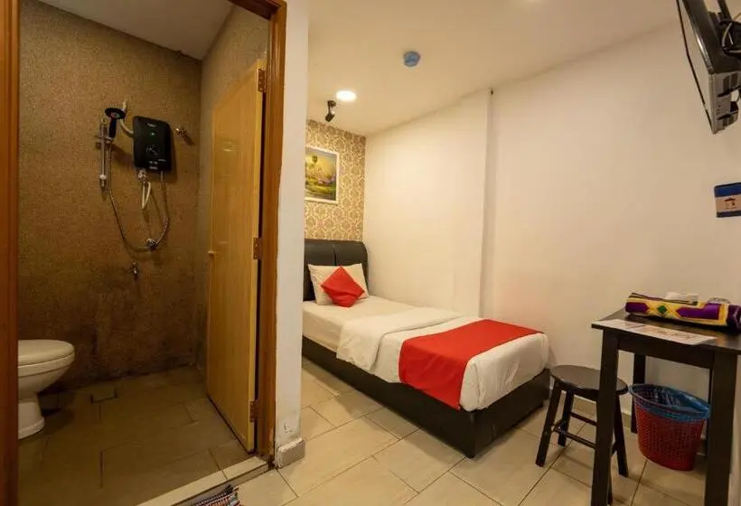 Deluxe Yhden Hengen Huone, Mrj Hotel Wakaf Che Yeh 1