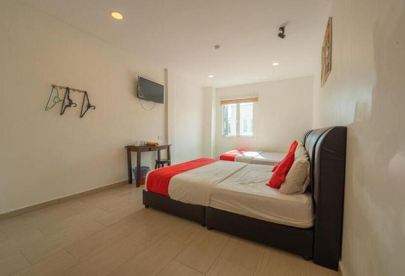 חדר דלוקס לשלושה, Mrj Hotel Wakaf Che Yeh 1