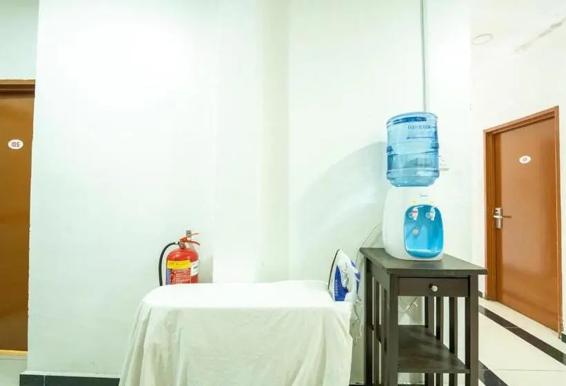 Deluxe Neljän Hengen Huone, Mrj Hotel Wakaf Che Yeh 1