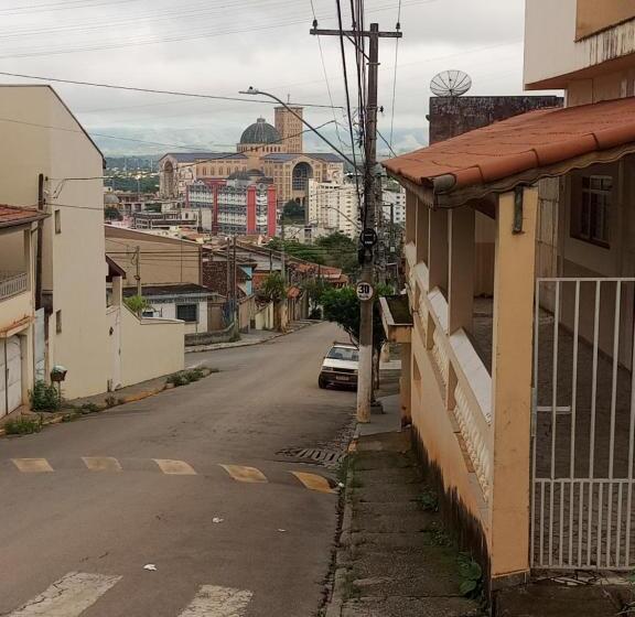 スタンダードトリプルルーム, Casa De Hospedagem