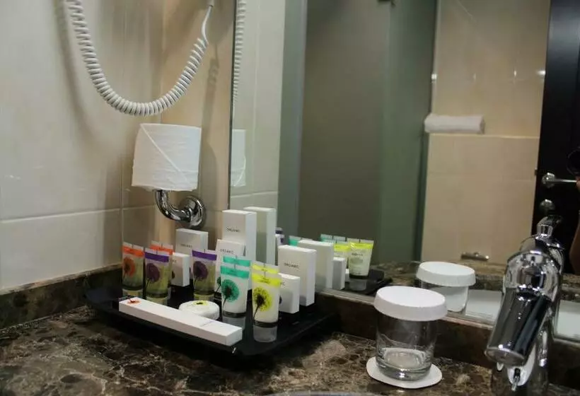 スタンダードスタジオ, Al Diar Sawa Hotel Apartments