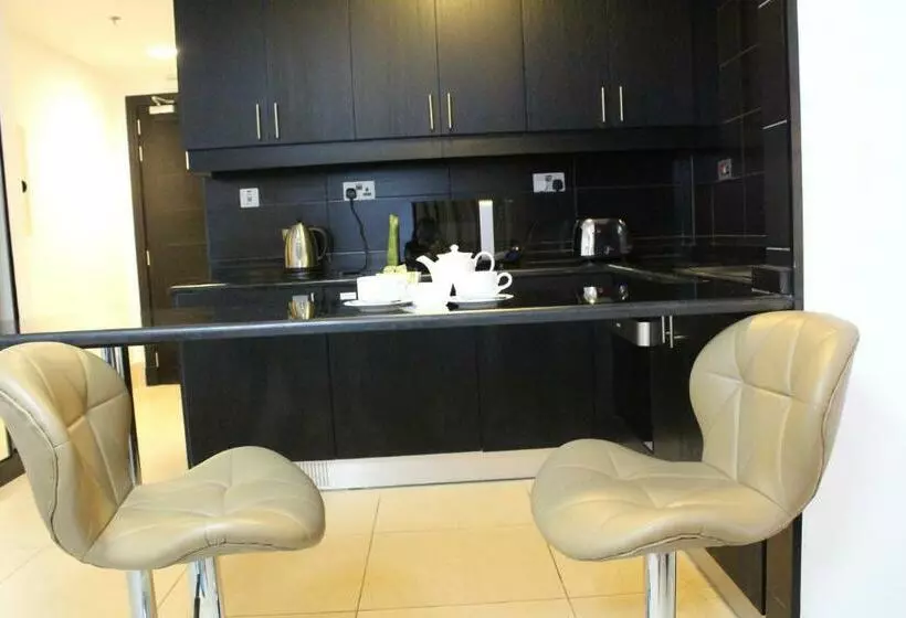 スタンダードスタジオ, Al Diar Sawa Hotel Apartments