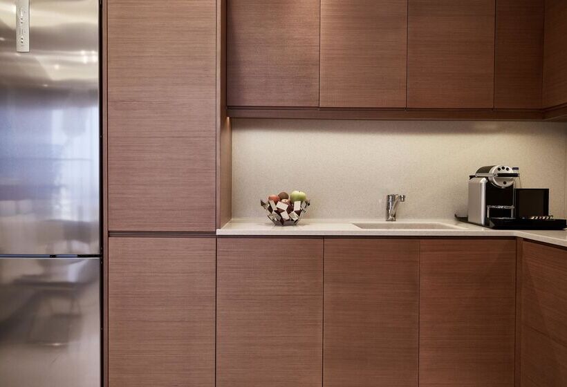 סוויטת פנטהאוז, Bellevue On The Beach Suites