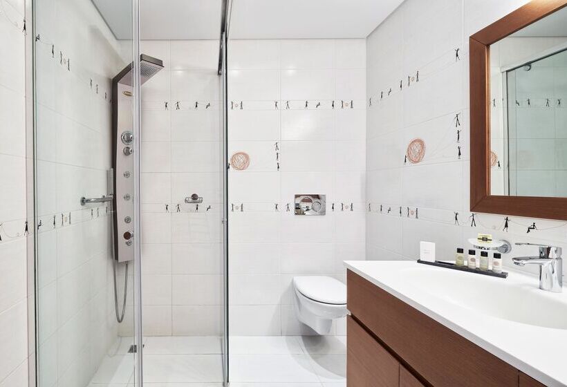 침실 2개 스위트, Bellevue On The Beach Suites